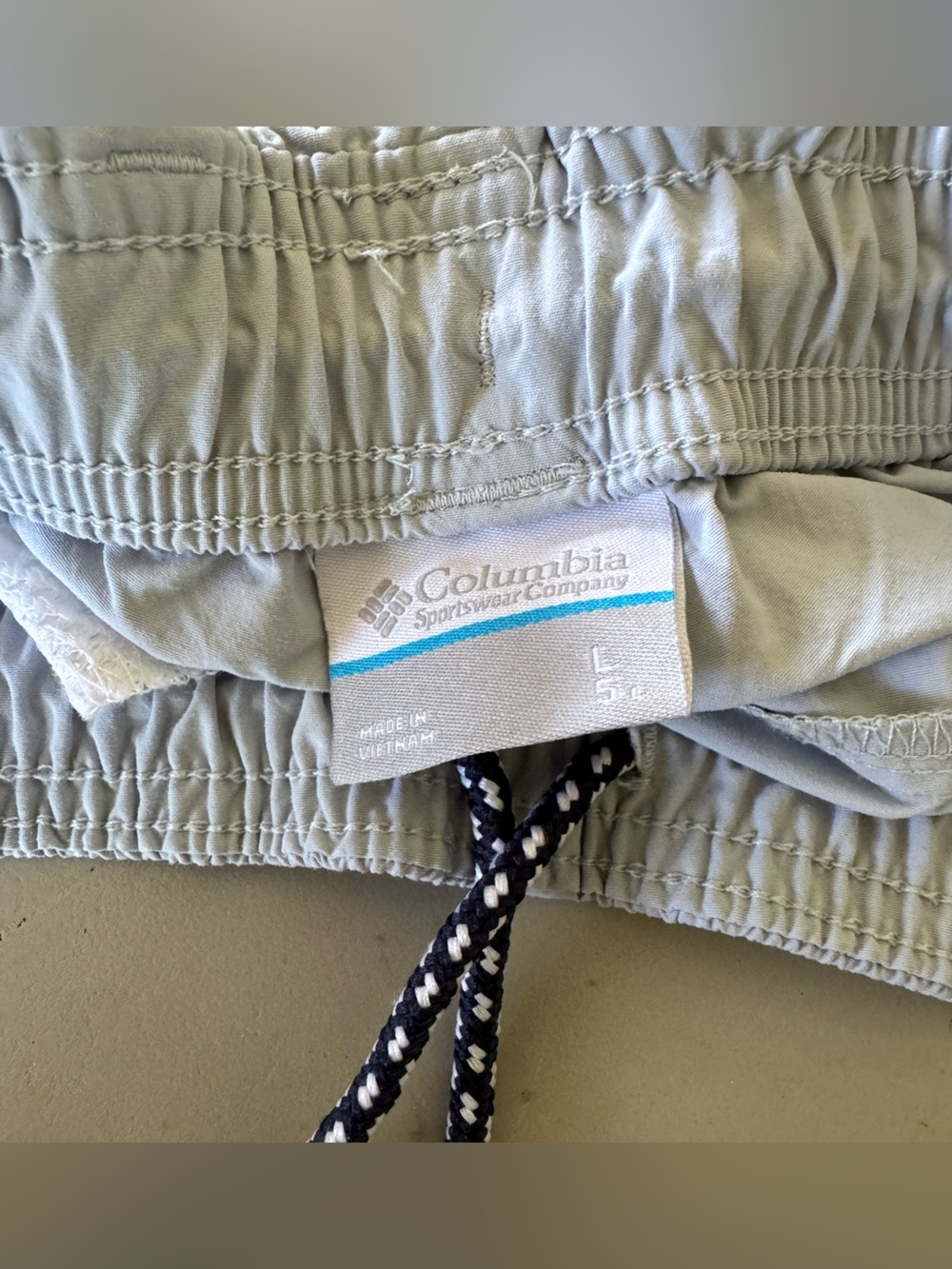 Columbia Light Gray Elastic Waist Drawstring Shorts